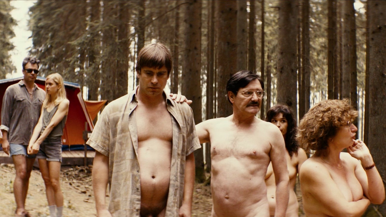 Comedy movies with lots of nudity